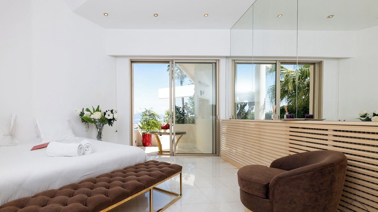 Photo of Bedroom in California - Pezou