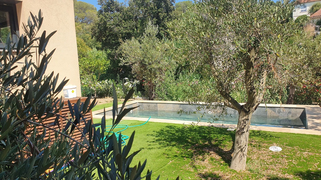 Photo of Outdoor in Boulouris-sur-Mer