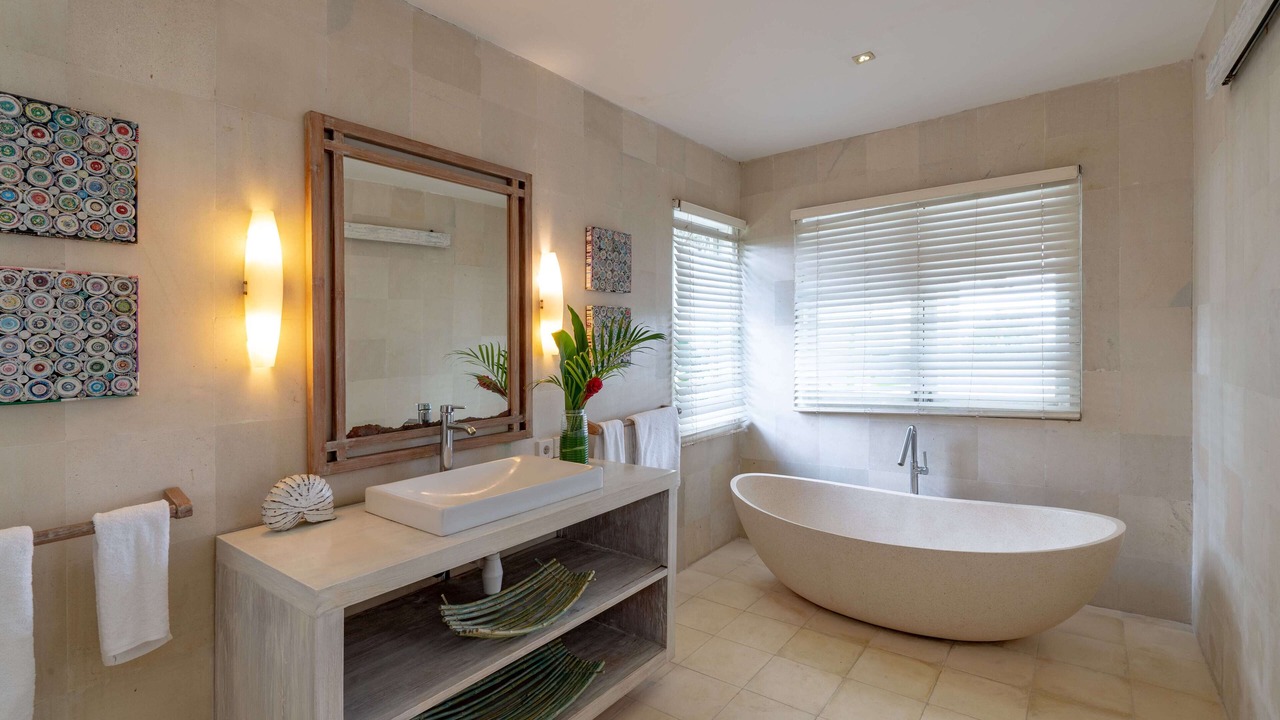 Photo of Bathroom in Jungut Batu