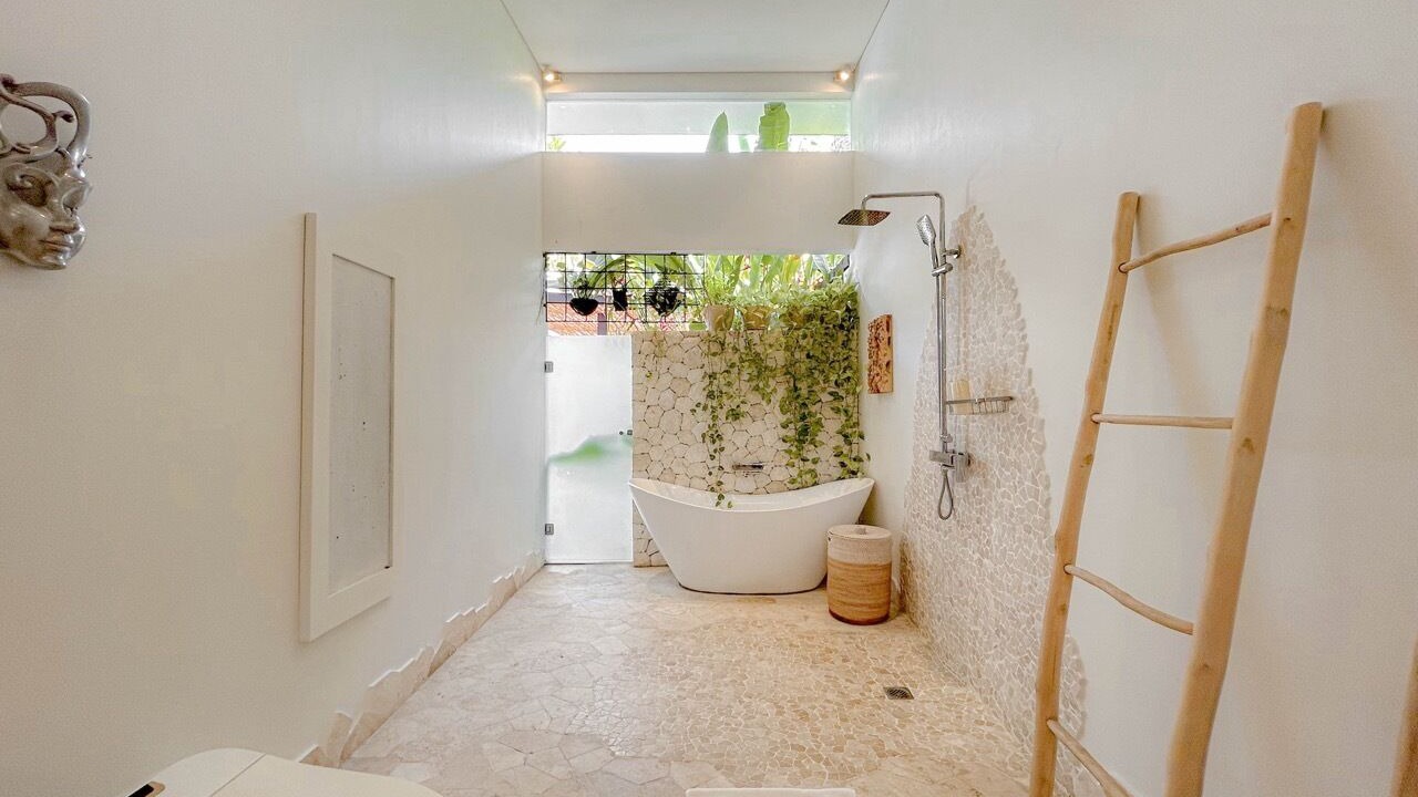 Photo of Bathroom in Sanur