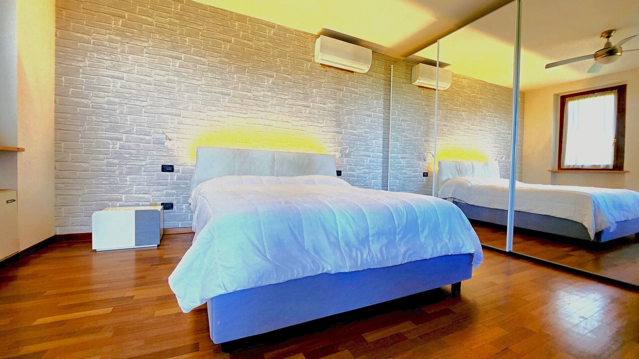 Photo of Bedroom in Montioni