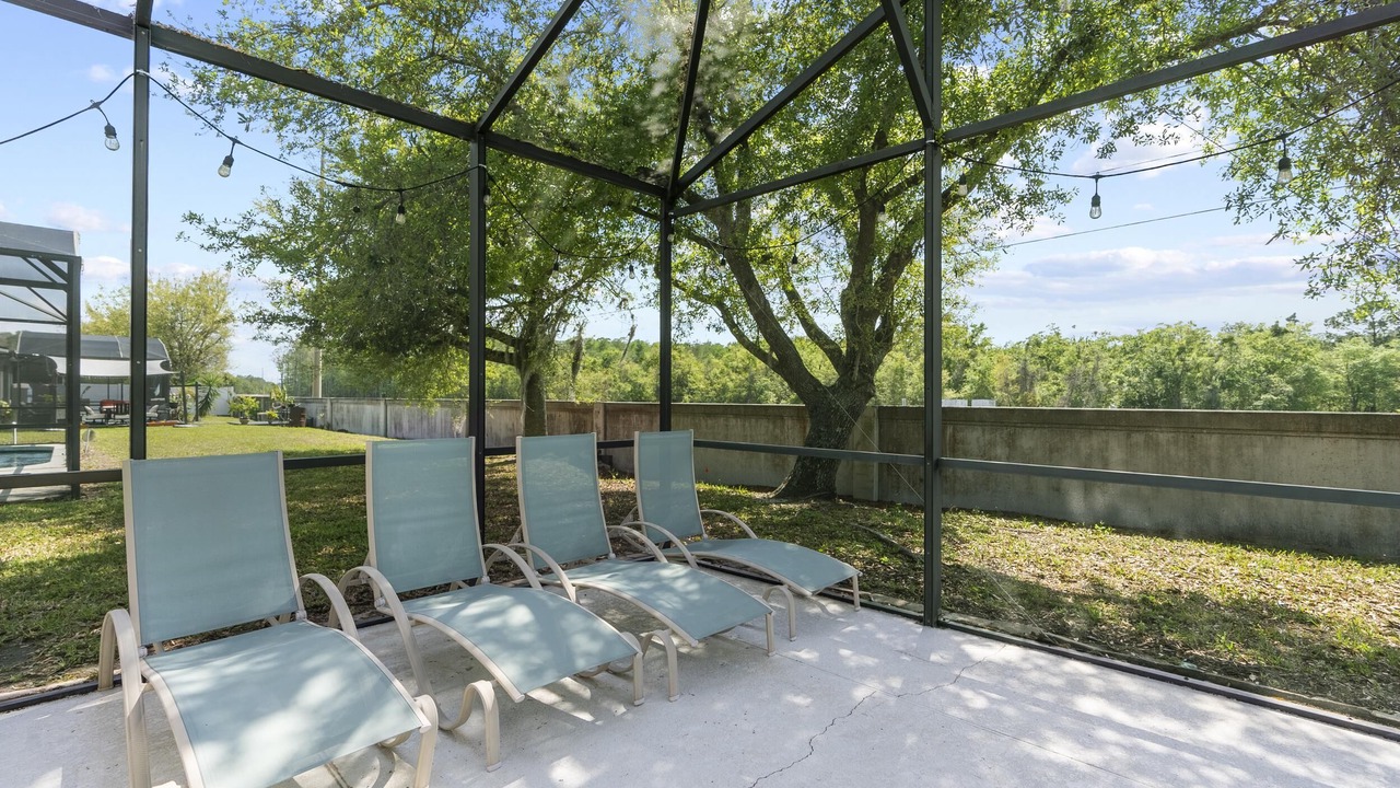 Photo of Patio Balcony in Trafalgar Village