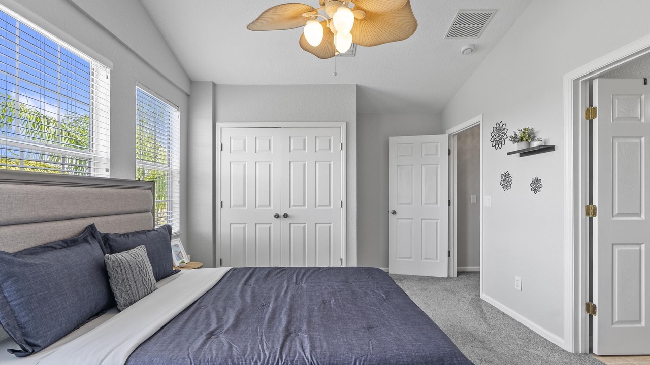 Photo of Bedroom in Trafalgar Village