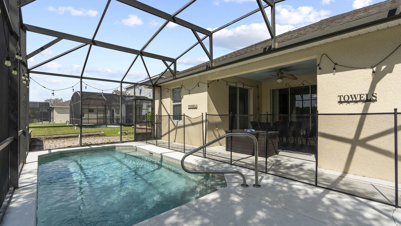 Photo of Outdoor in Trafalgar Village