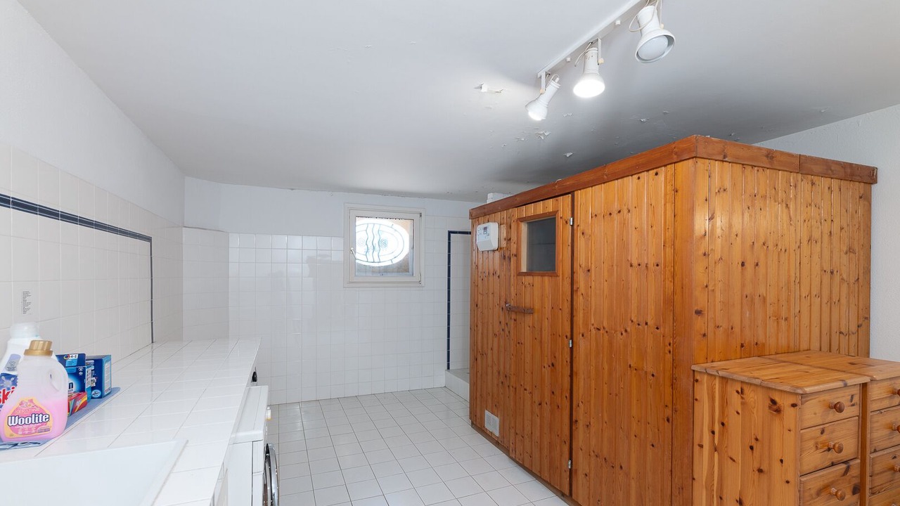 Photo of Kitchen in Prado - Republique