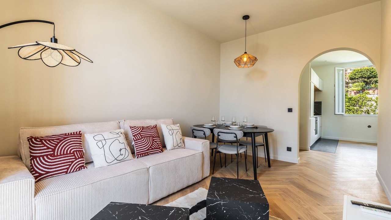 Photo of Livingroom in Beausoleil
