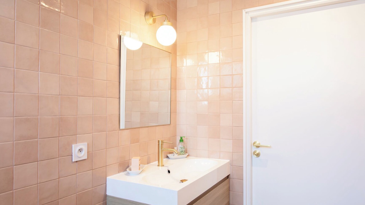 Photo of Bathroom in Saint-Roch