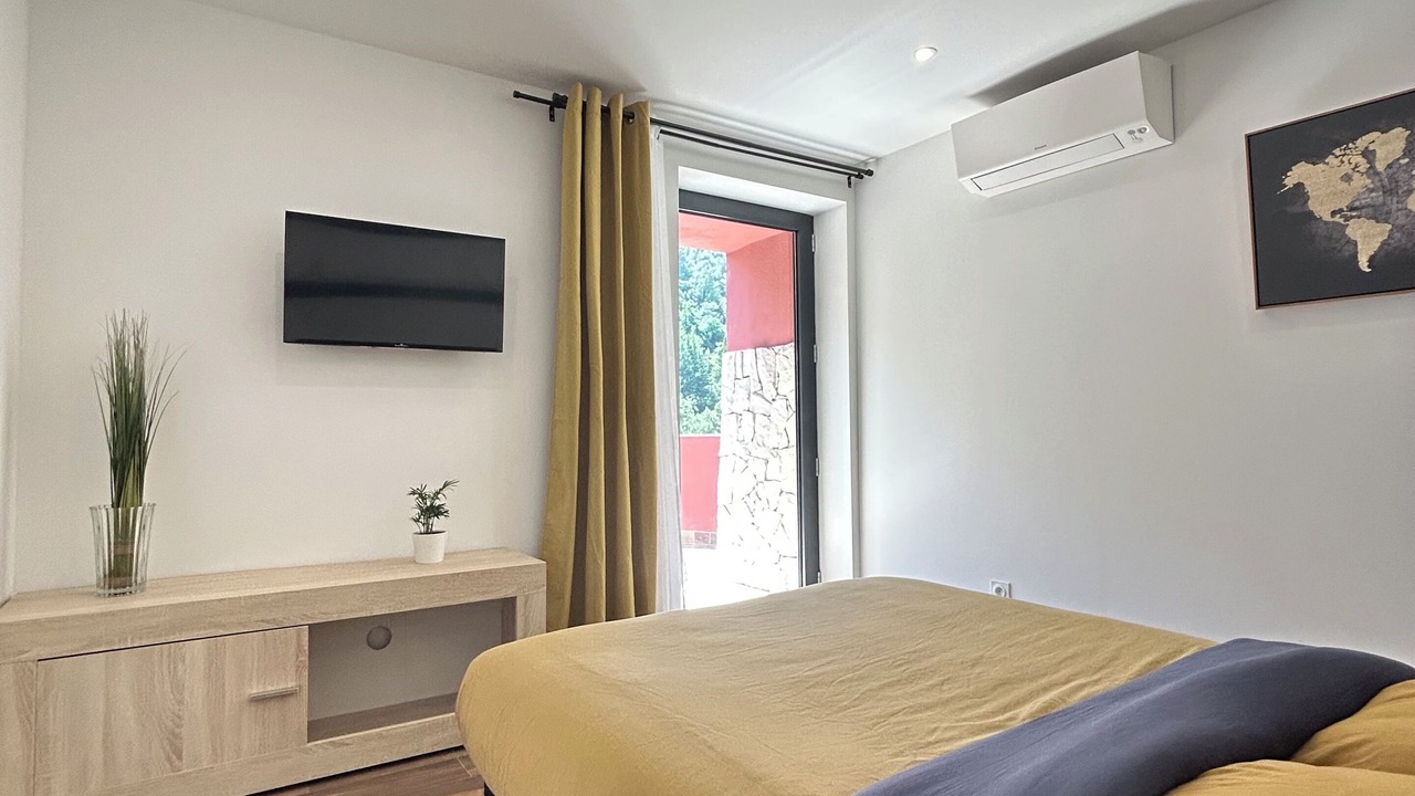 Photo of Bedroom in La Trinite