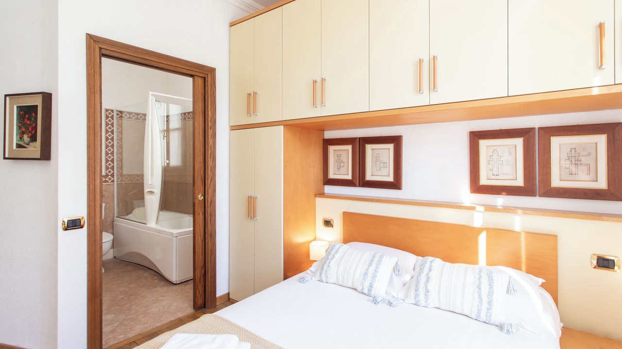 Photo of Bedroom in Fabron
