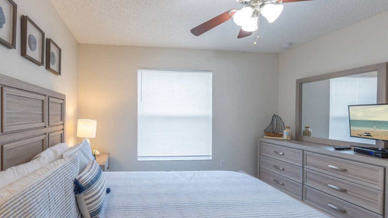Photo of Bedroom in Poinciana