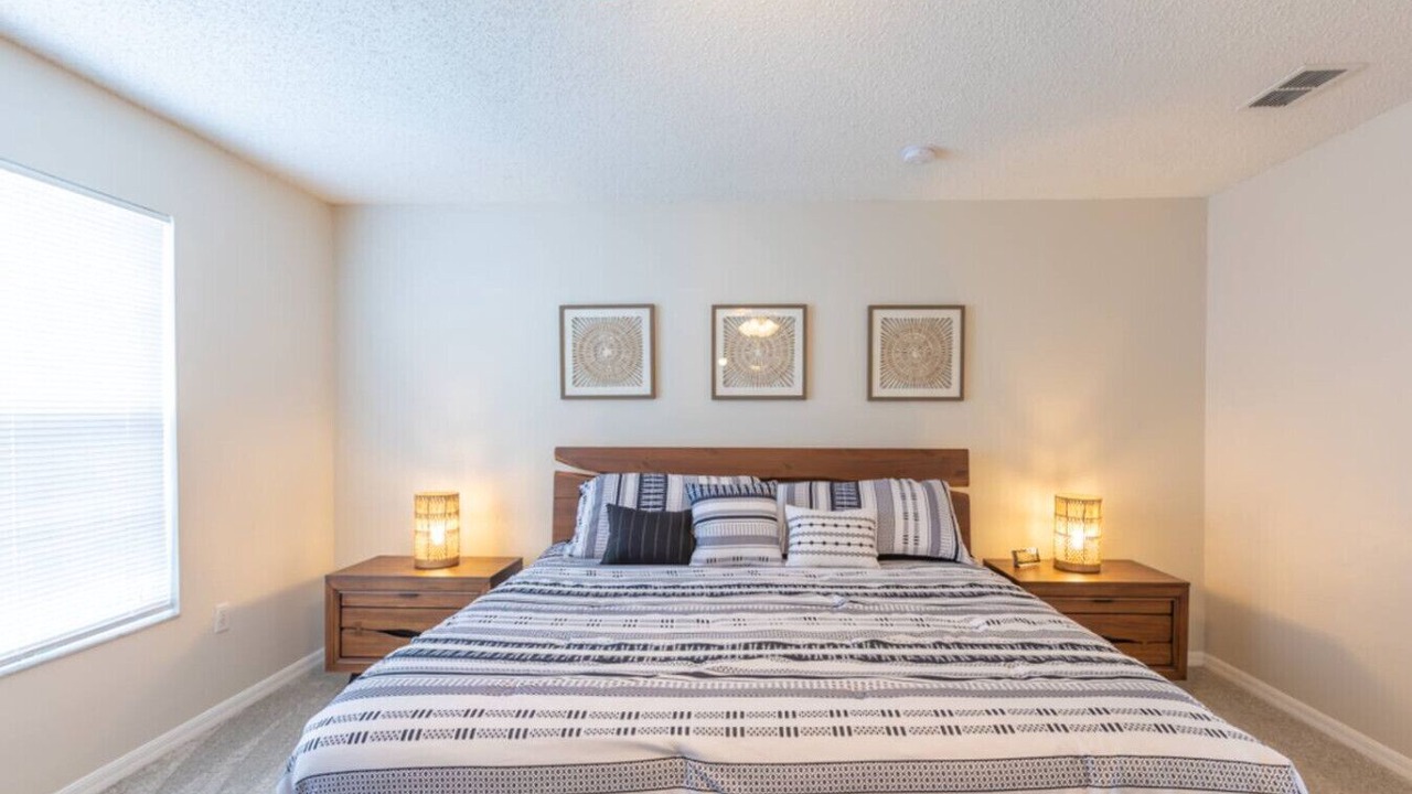 Photo of Bedroom in Poinciana
