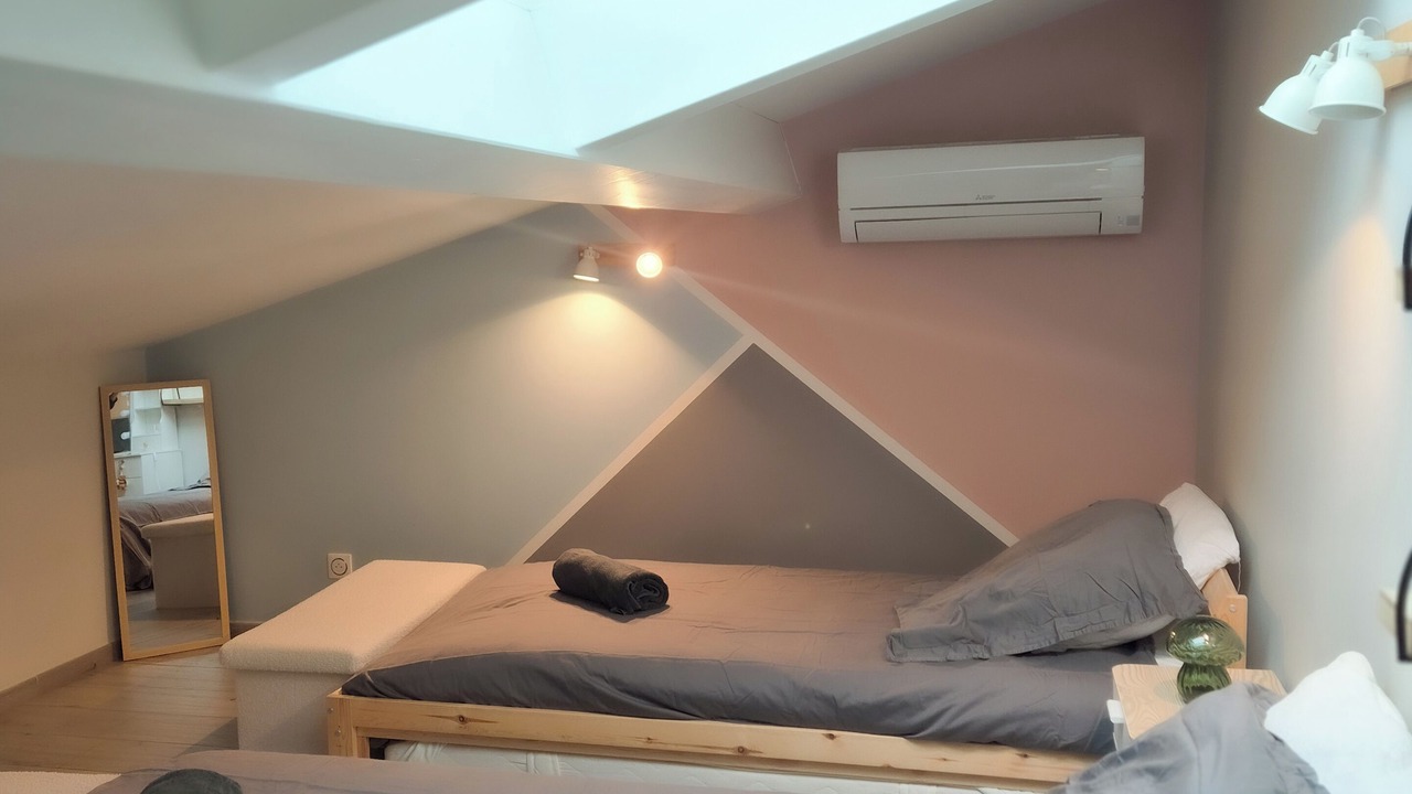 Photo of Bedroom in Berre-des-Alpes