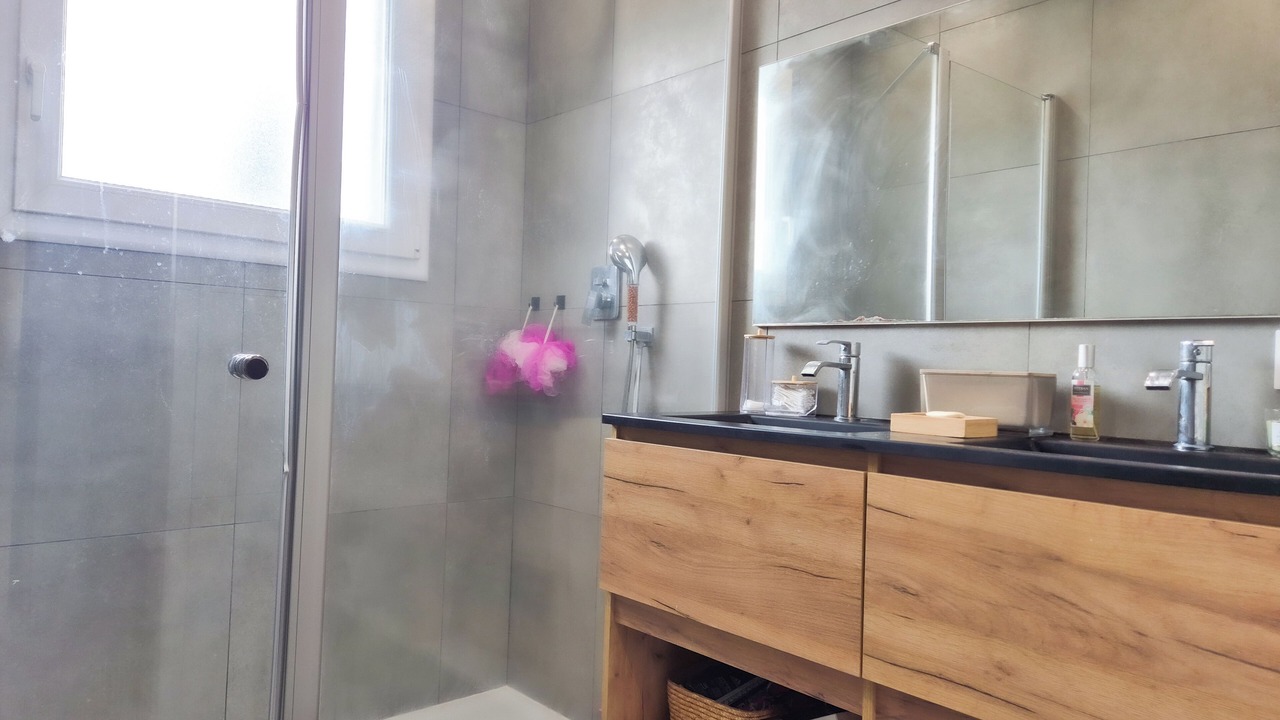 Photo of Bathroom in Berre-des-Alpes