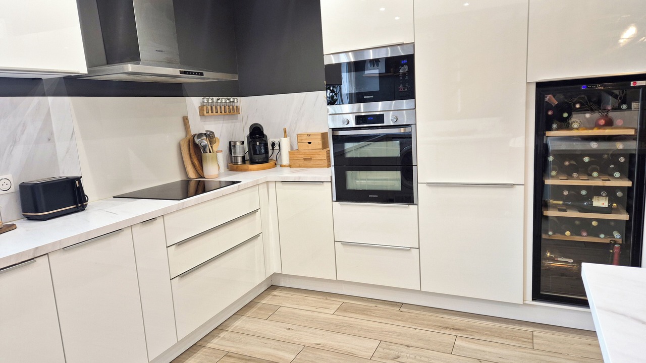 Photo of Kitchen in Berre-des-Alpes