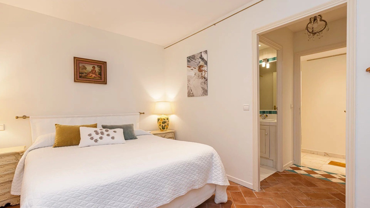 Photo of Bedroom in Cap-Ferrat