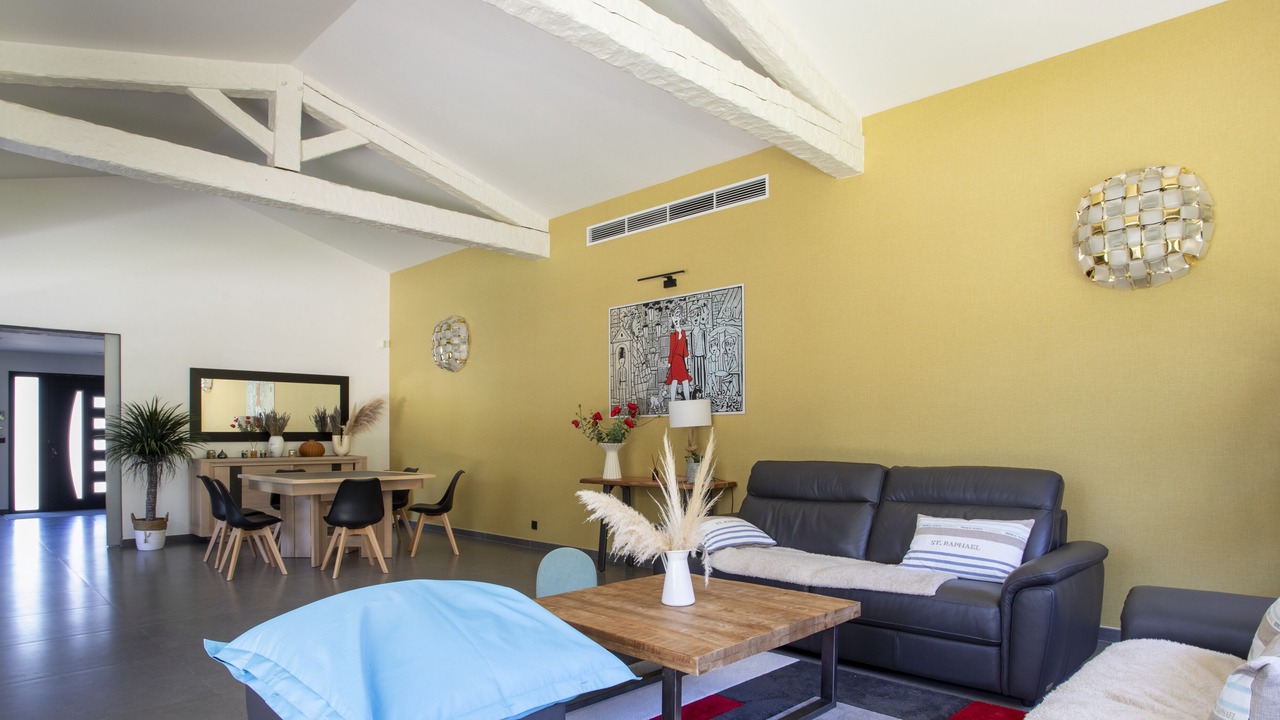 Photo of Livingroom in Mandelieu-La-Napoule