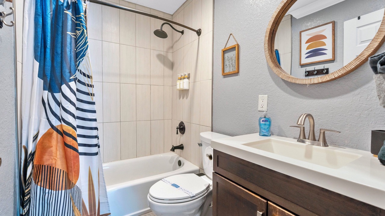 Photo of Bathroom in Wadeview Park