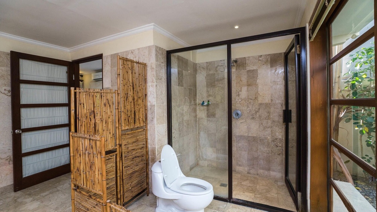 Photo of Bathroom in Sayan