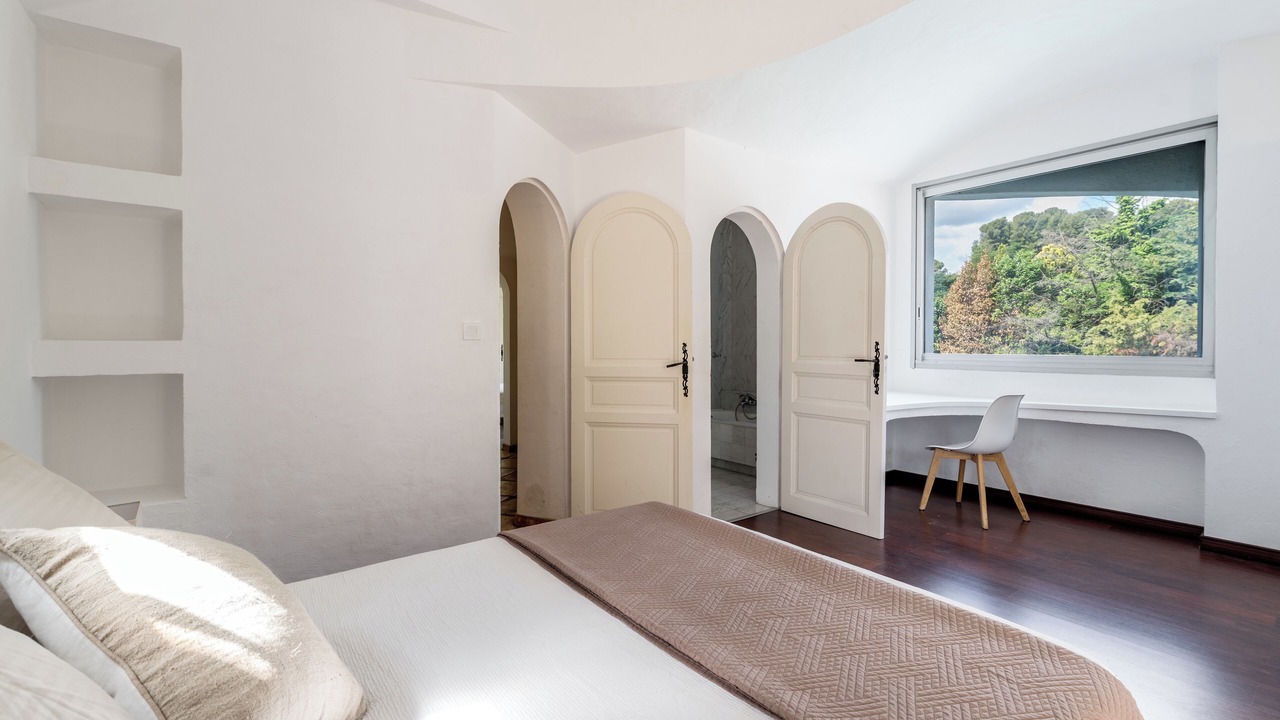 Photo of Bedroom in Le Plan-de-Grasse