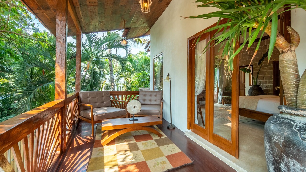 Photo of Patio Balcony in Tumbak Bayuh