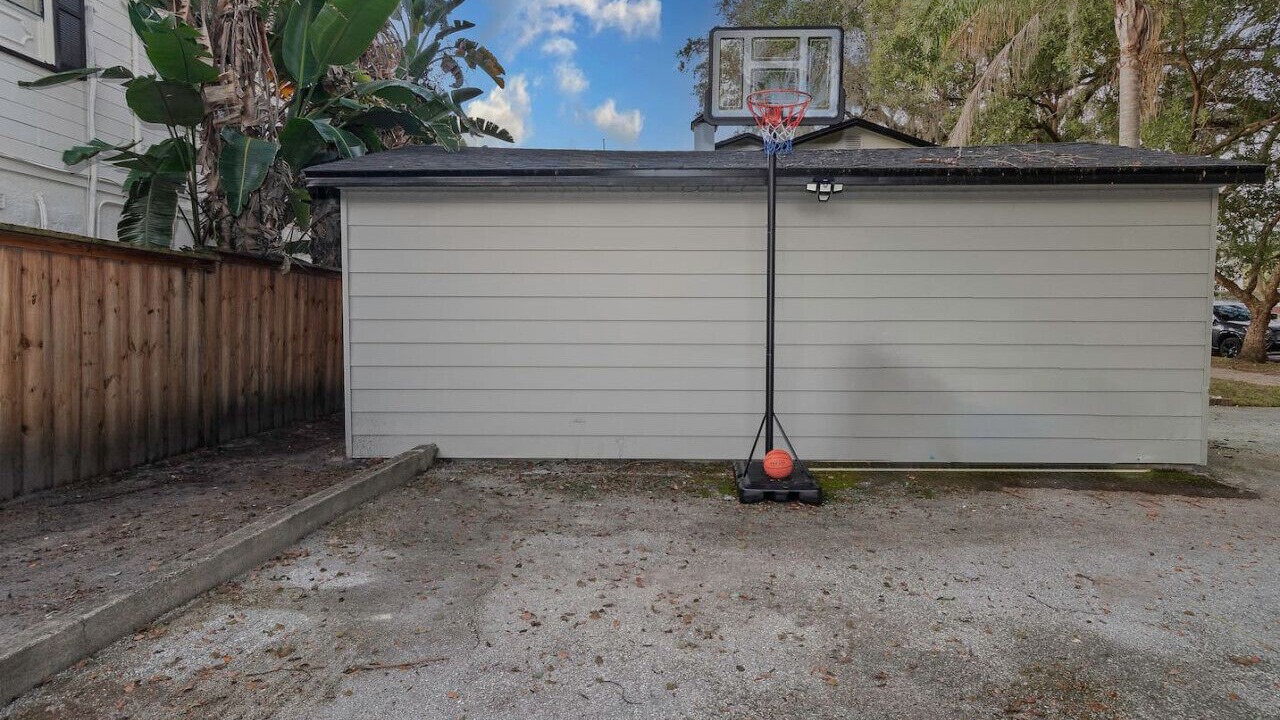 Photo of Outdoor in Lake Eola Heights