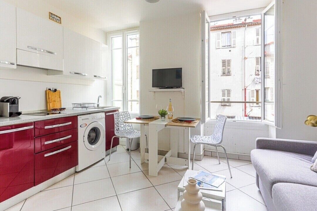 Photo of Livingroom in Jean-Medecin