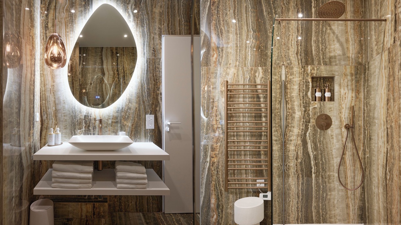 Photo of Bathroom in Cannes City Centre