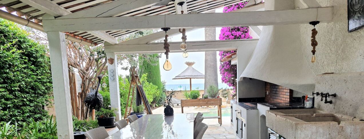 Photo of Outdoor in Espero-Pax