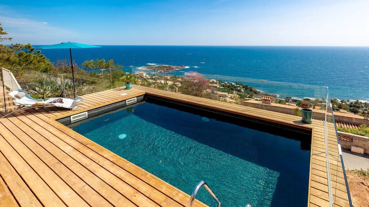 Photo of Outdoor in Antheor