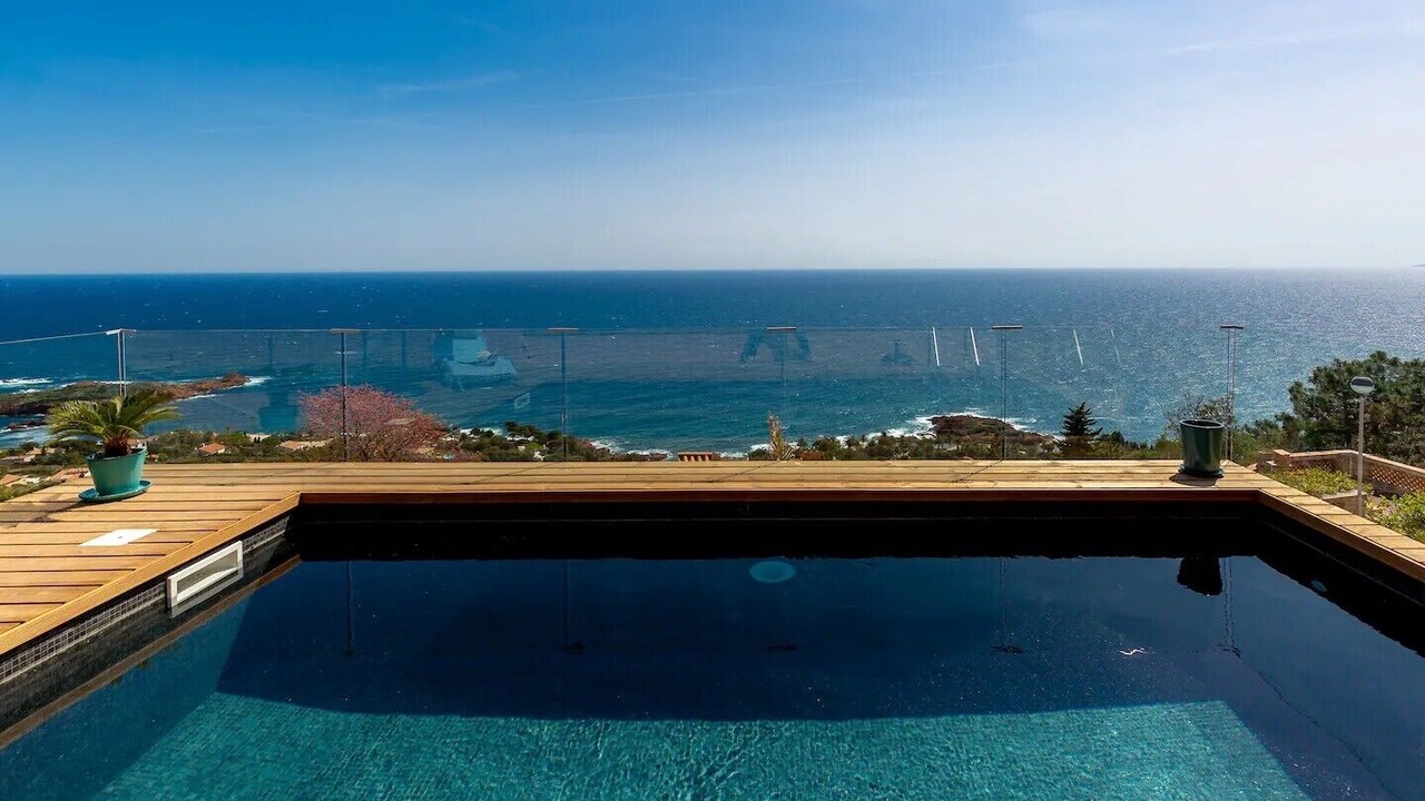Photo of Outdoor in Antheor