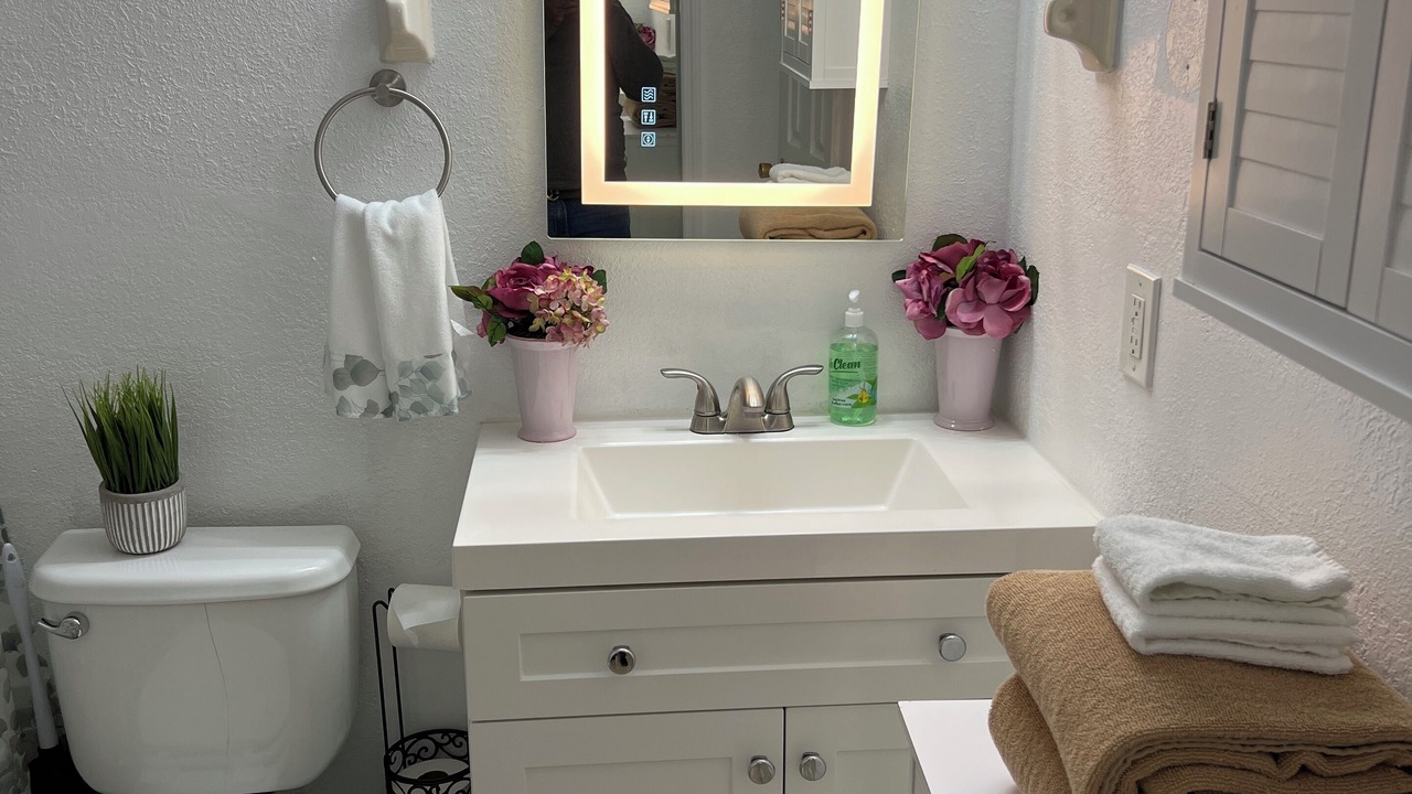 Photo of Bathroom in Oak Ridge