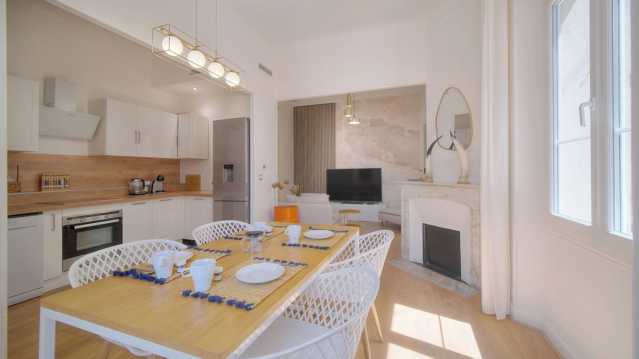Photo of Kitchen in Prado - Republique
