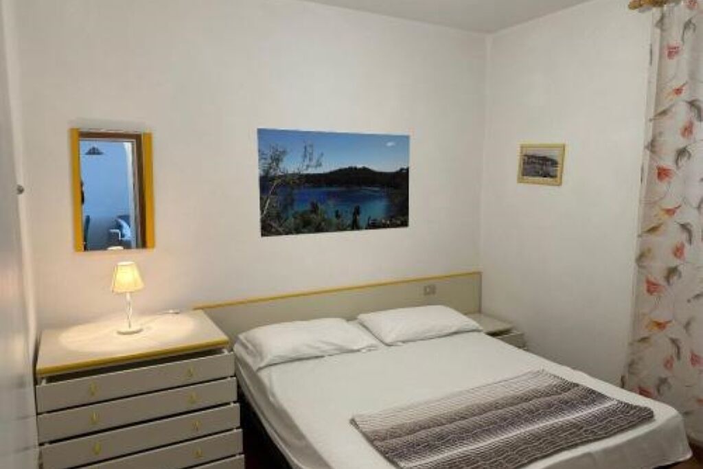 Photo of Bedroom in Campo nell'Elba