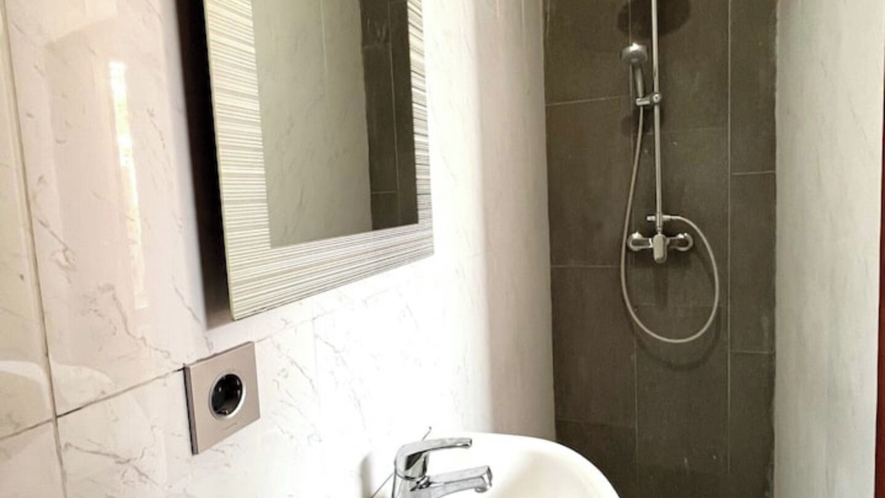 Photo of Bathroom in Padangsambian Klod