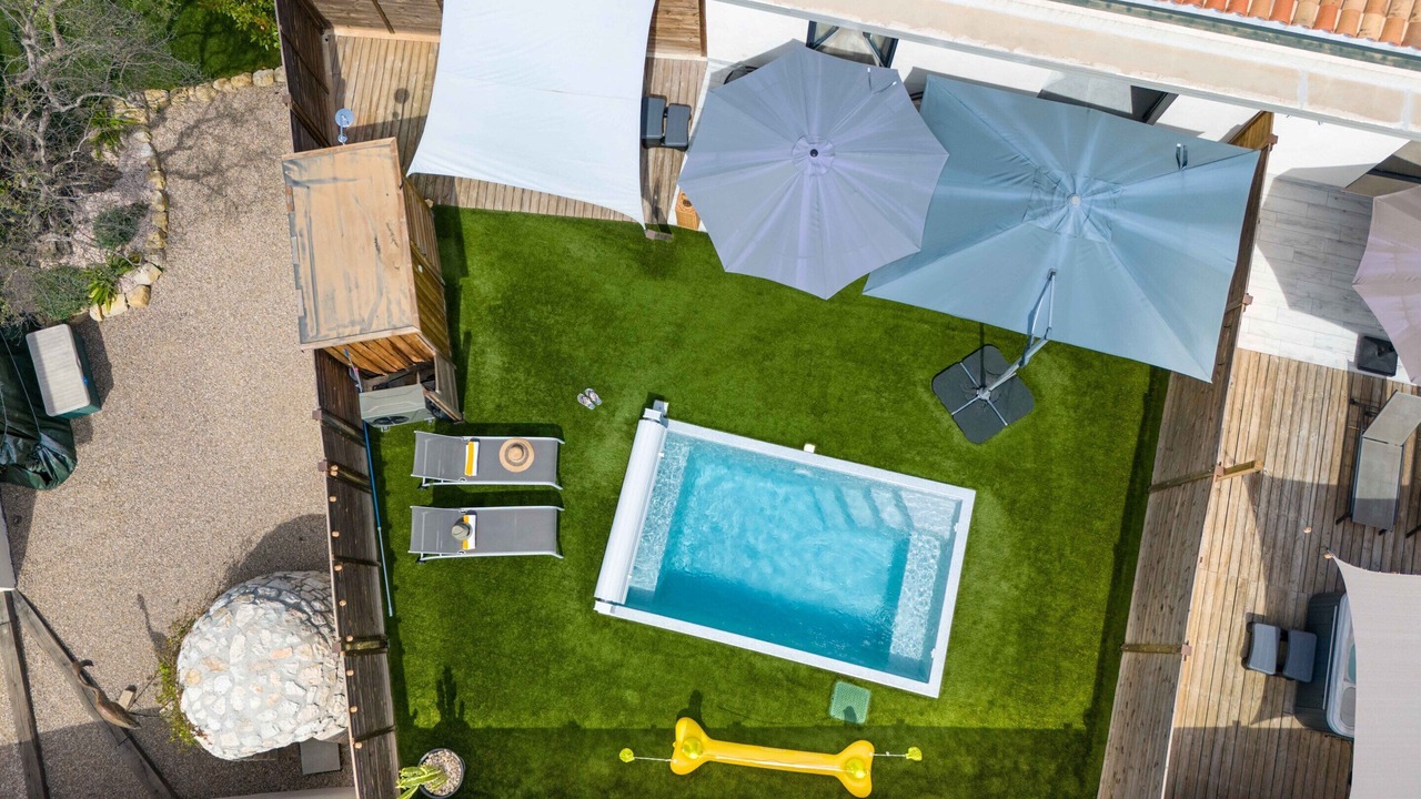 Photo of Outdoor in Les Maillans