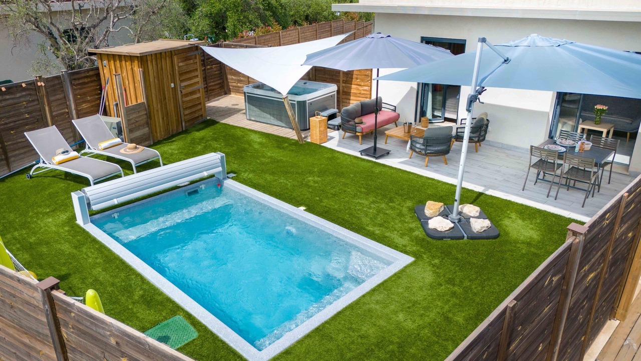 Photo of Outdoor in Les Maillans