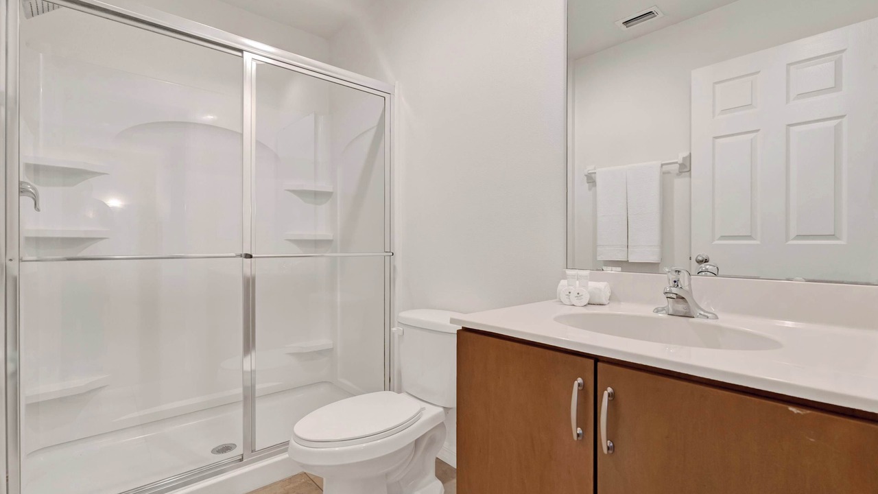 Photo of Bathroom in Sunset Lakes