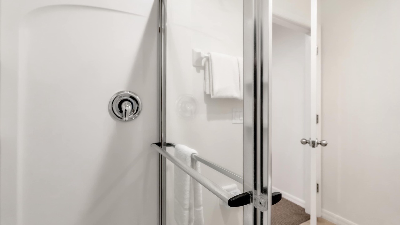 Photo of Bathroom in Sunset Lakes