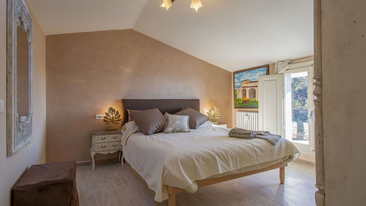 Photo of Bedroom in Macchino
