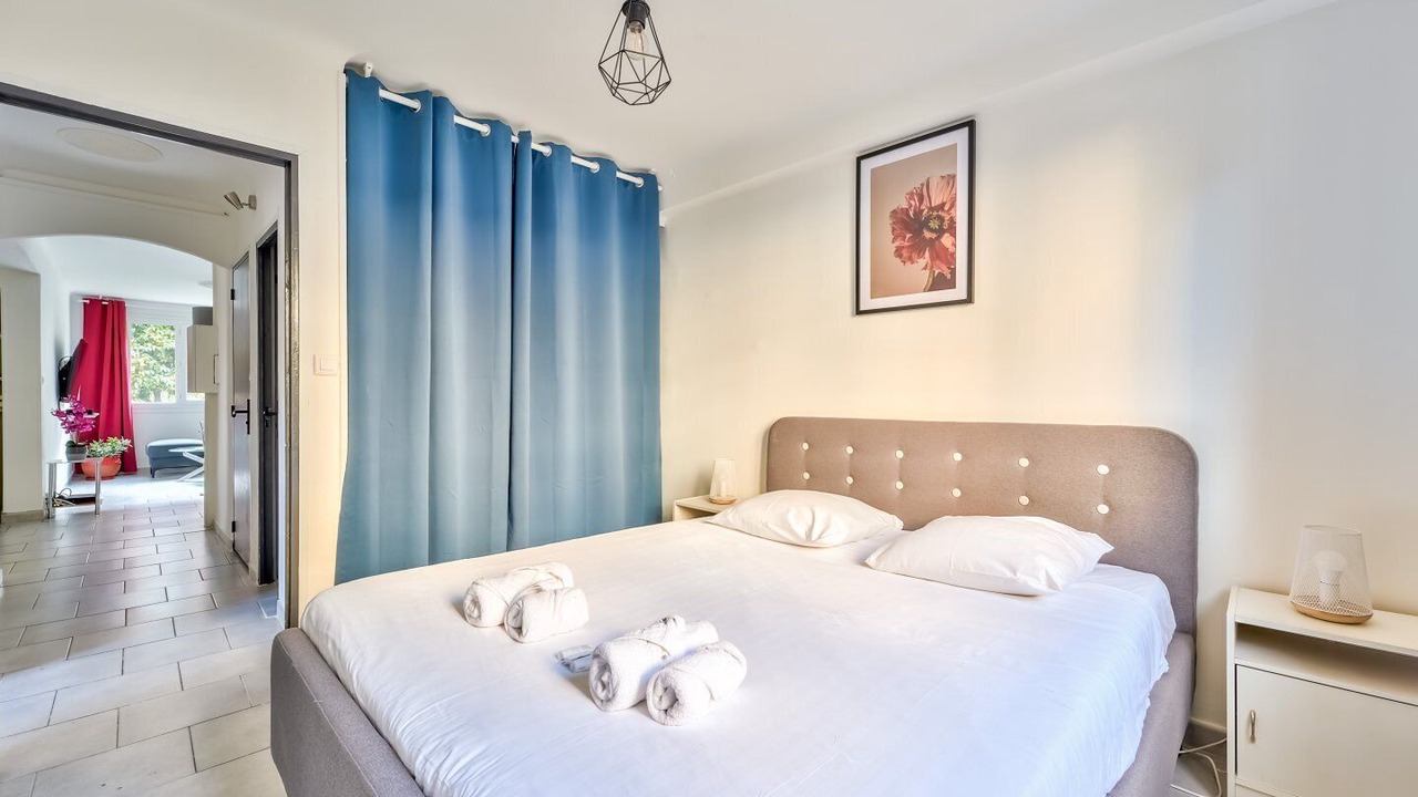 Photo of Bedroom in Pasteur