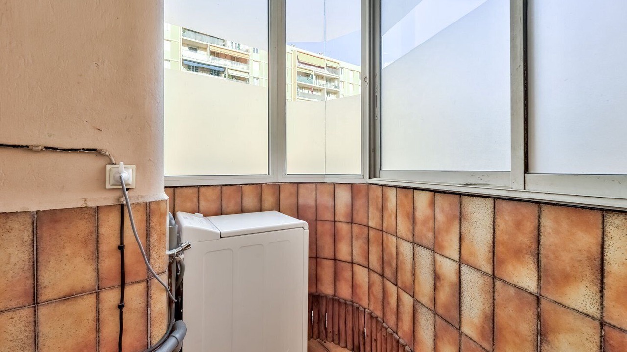 Photo of Bathroom in Pasteur