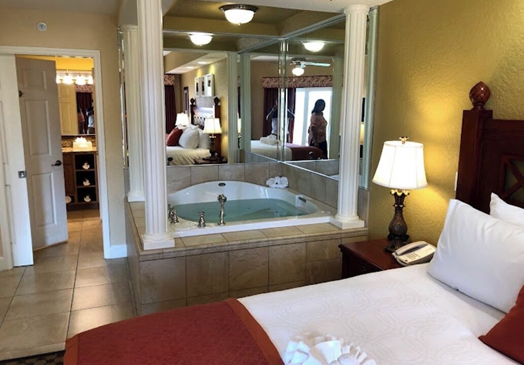 Photo of Bedroom in Florida Center North
