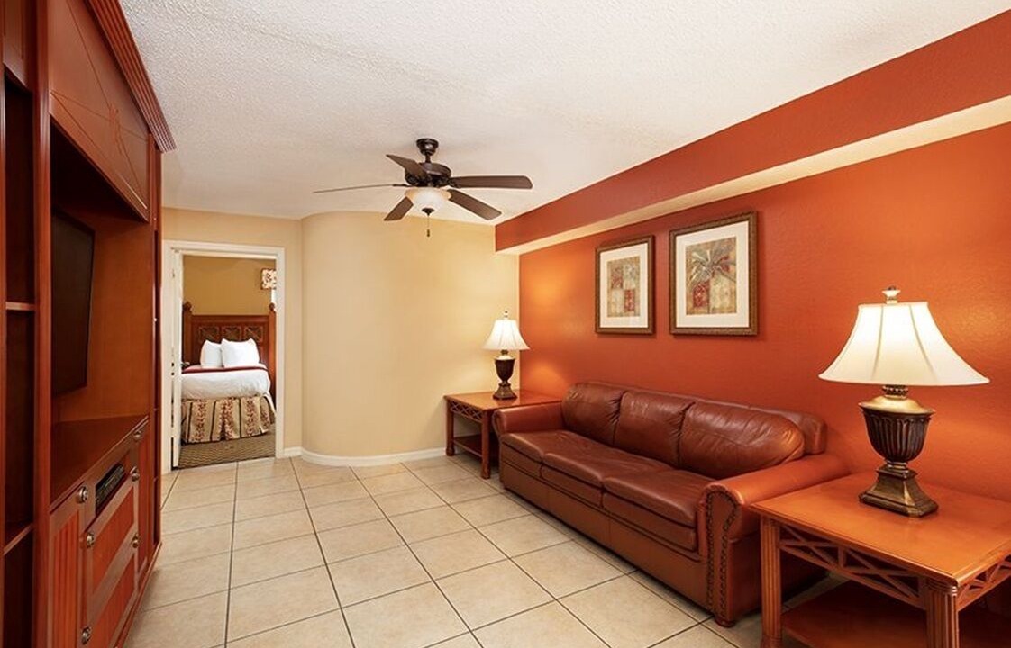 Photo of Livingroom in Florida Center North