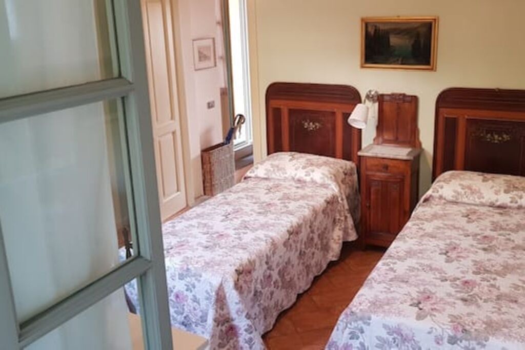 Photo of Bedroom in Tremezzo