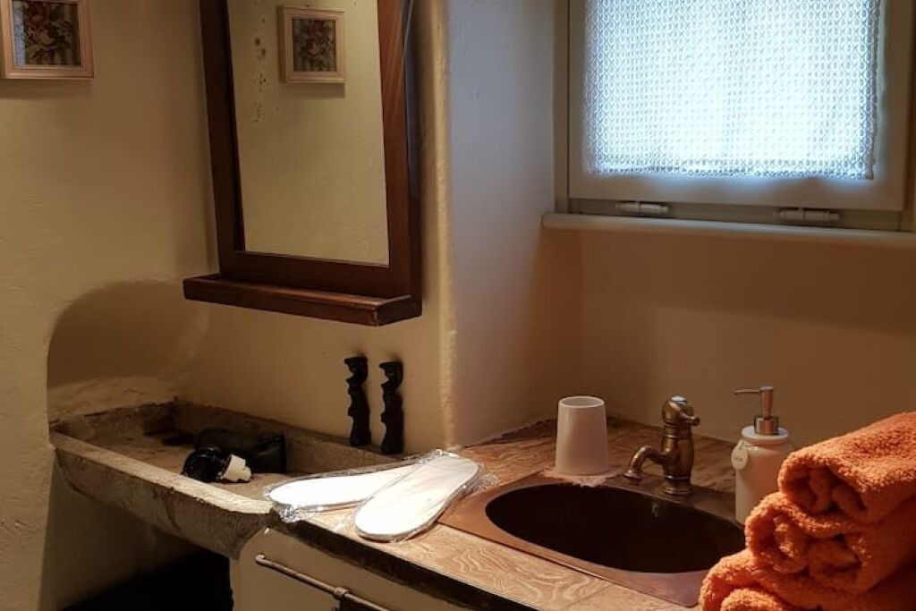 Photo of Bathroom in Tremezzo