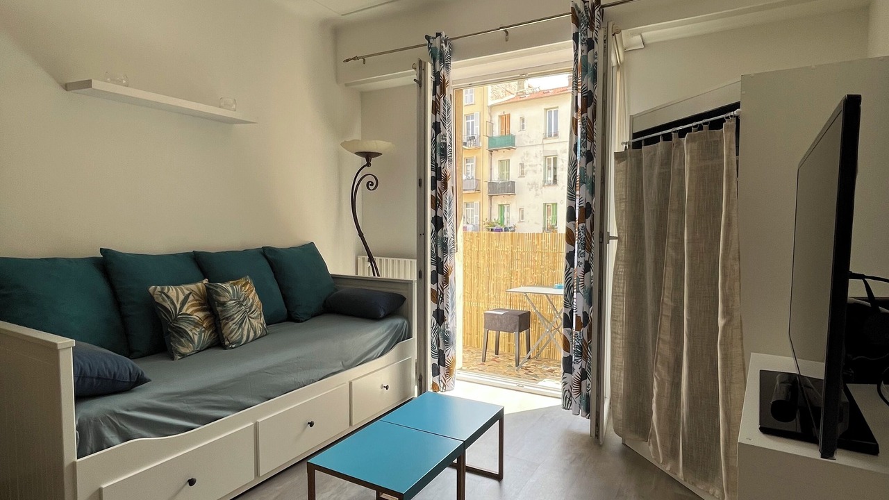 Photo of Livingroom in Lepante Quarter
