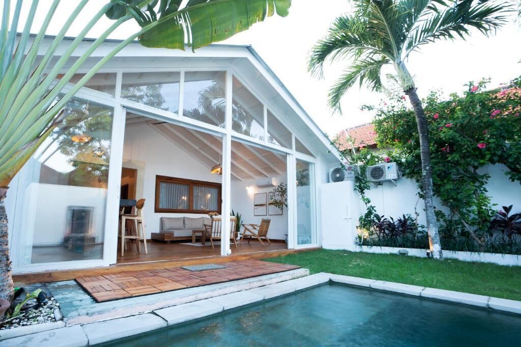 Photo of Patio Balcony in Padangsambian Klod