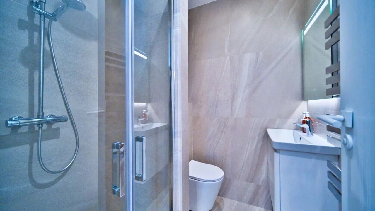 Photo of Bathroom in Quartier du Port