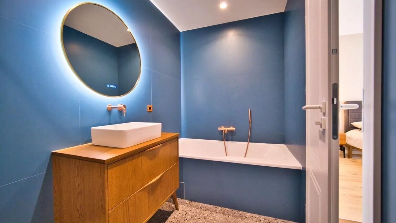 Photo of Bathroom in Quartier du Port