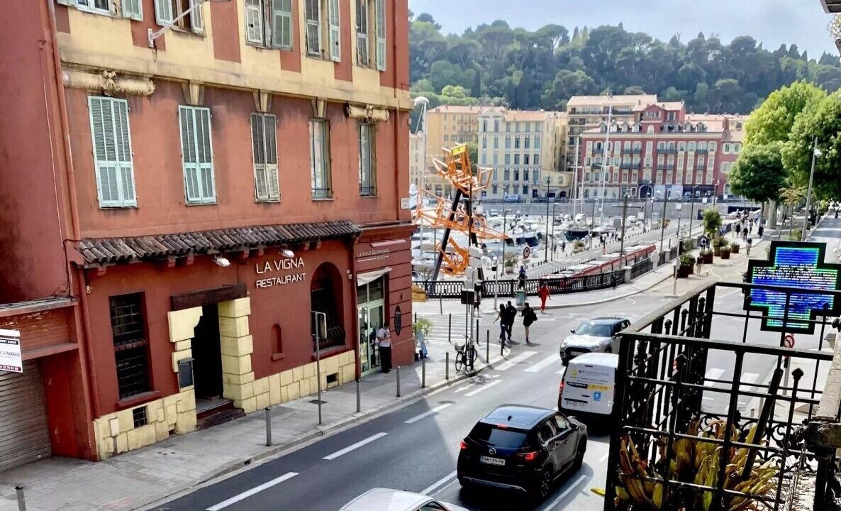 Photo of Patio Balcony in Quartier du Port